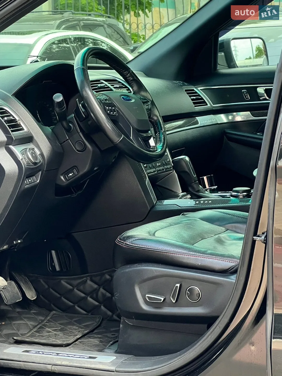 2016 Ford Explorer - мініатюра 48