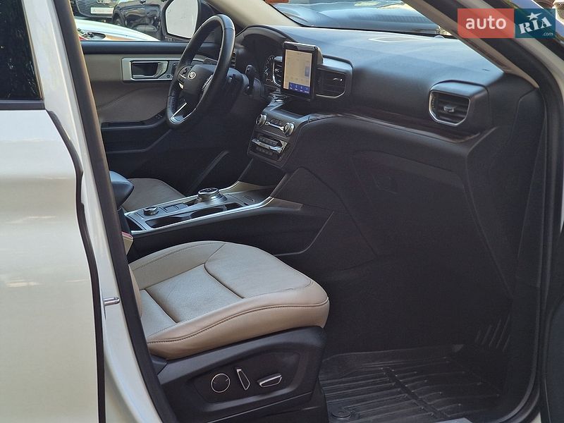 Позашляховик / Кросовер Ford Explorer 2019 в Одесі