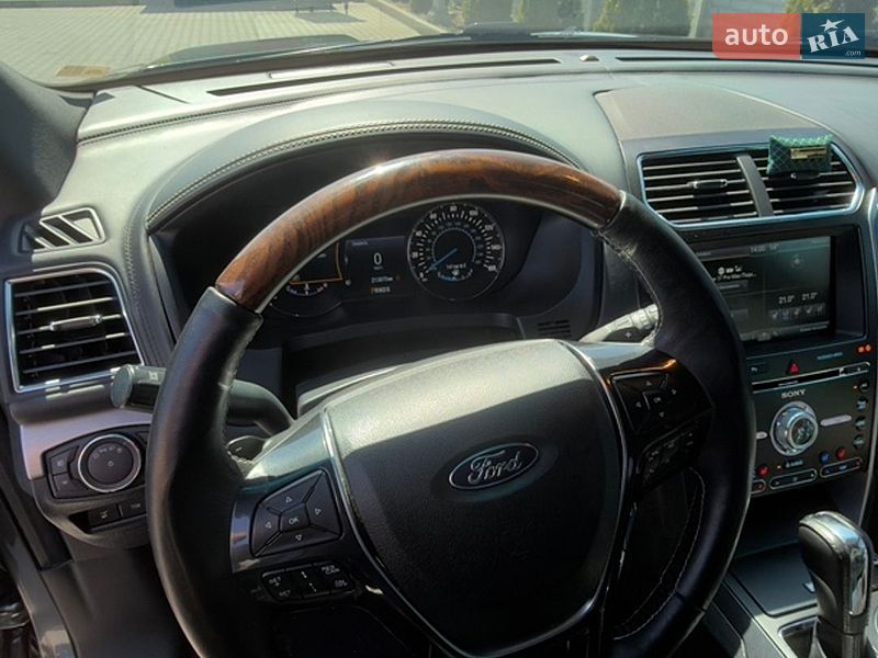 Позашляховик / Кросовер Ford Explorer 2016 в Дніпрі