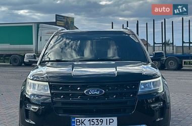 Позашляховик / Кросовер Ford Explorer 2017 в Рівному фото Позашляховик / Кросовер Ford Explorer 2017 в Рівному