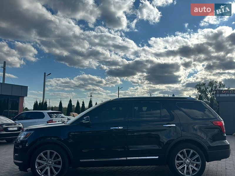 Позашляховик / Кросовер Ford Explorer 2017 в Рівному фото 4 Позашляховик / Кросовер Ford Explorer 2017 в Рівному