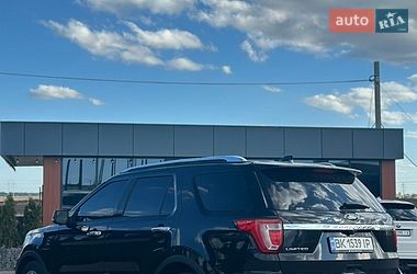 Позашляховик / Кросовер Ford Explorer 2017 в Рівному