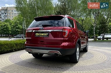 Позашляховик / Кросовер Ford Explorer 2015 в Львові