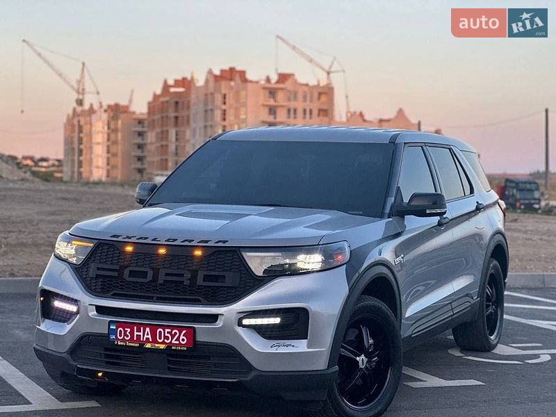 Внедорожник / Кроссовер Ford Explorer 2022 в Ровно