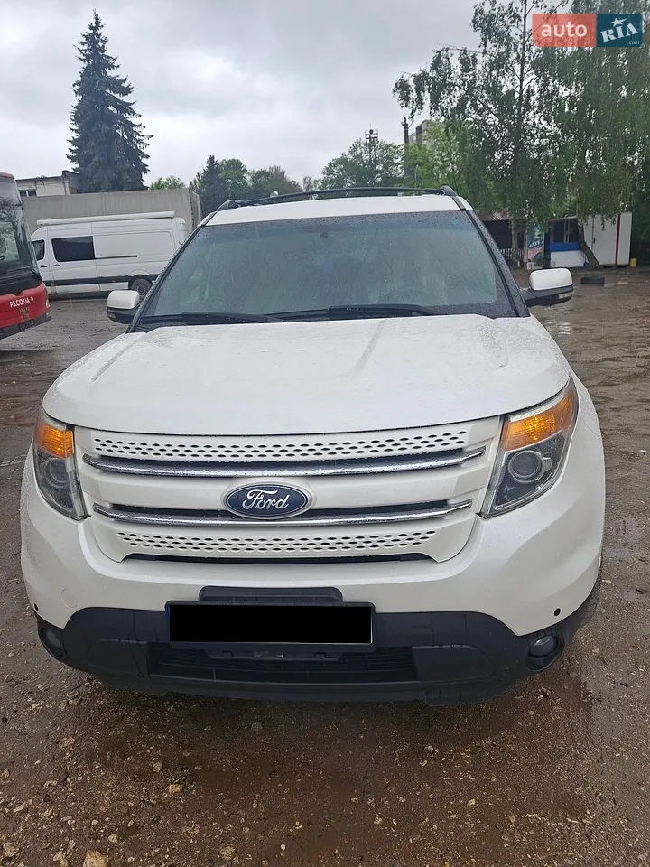2011 Ford Explorer - мініатюра 13