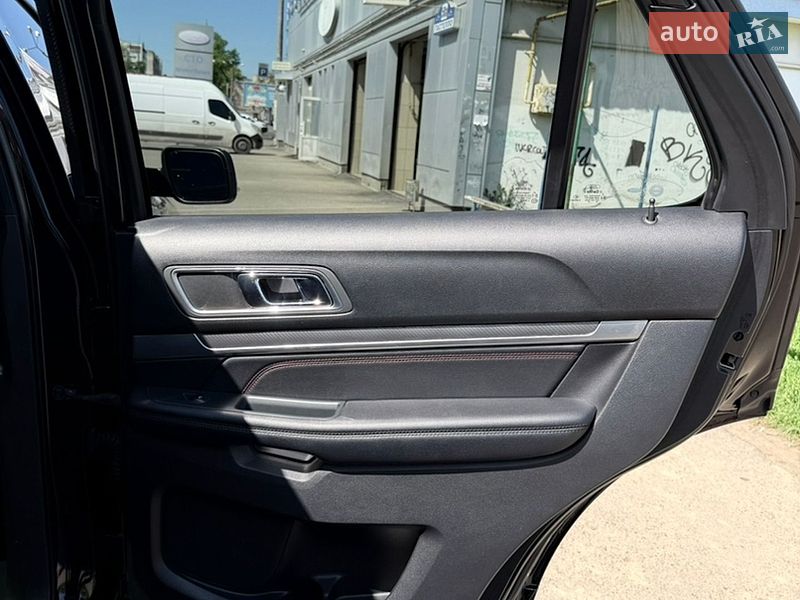 Внедорожник / Кроссовер Ford Explorer 2018 в Одессе фото 35 Внедорожник / Кроссовер Ford Explorer 2018 в Одессе