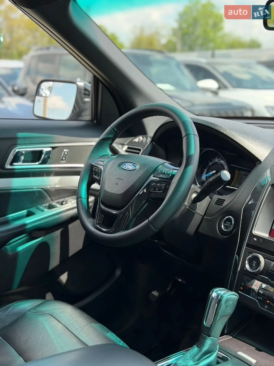 2016 Ford Explorer - мініатюра 31