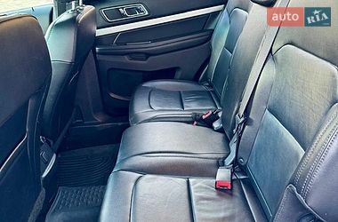 Внедорожник / Кроссовер Ford Explorer 2016 в Киеве