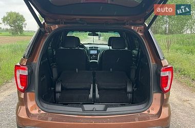 Позашляховик / Кросовер Ford Explorer 2016 в Броварах