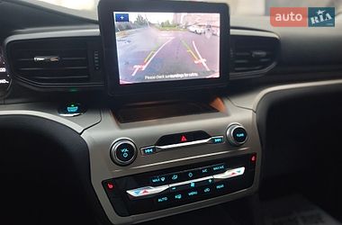 Позашляховик / Кросовер Ford Explorer 2021 в Львові