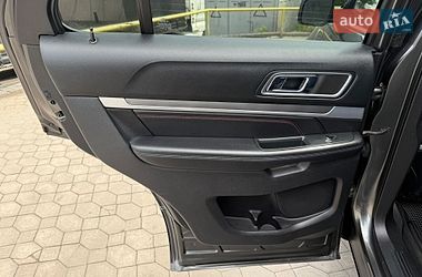 Позашляховик / Кросовер Ford Explorer 2016 в Львові фото 27 Позашляховик / Кросовер Ford Explorer 2016 в Львові