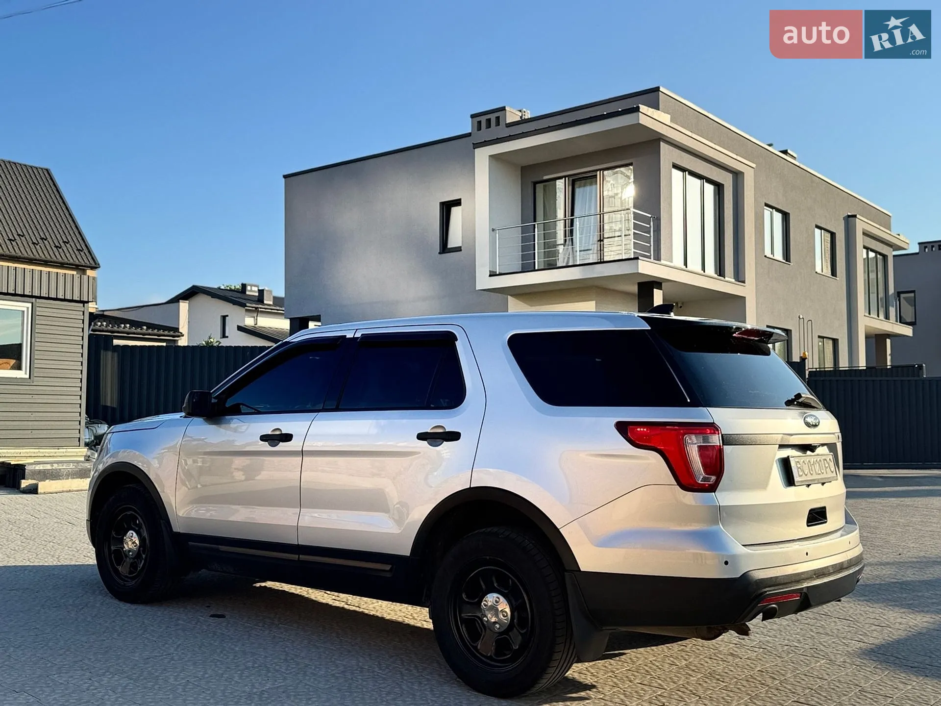 2017 Ford Explorer - мініатюра 25