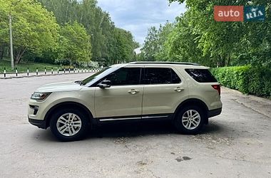 Внедорожник / Кроссовер Ford Explorer 2018 в Тернополе