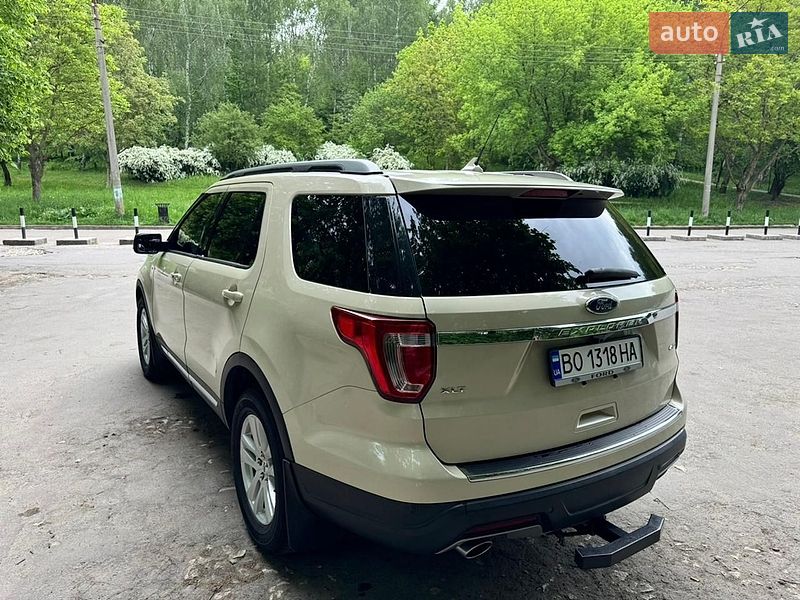 Внедорожник / Кроссовер Ford Explorer 2018 в Тернополе