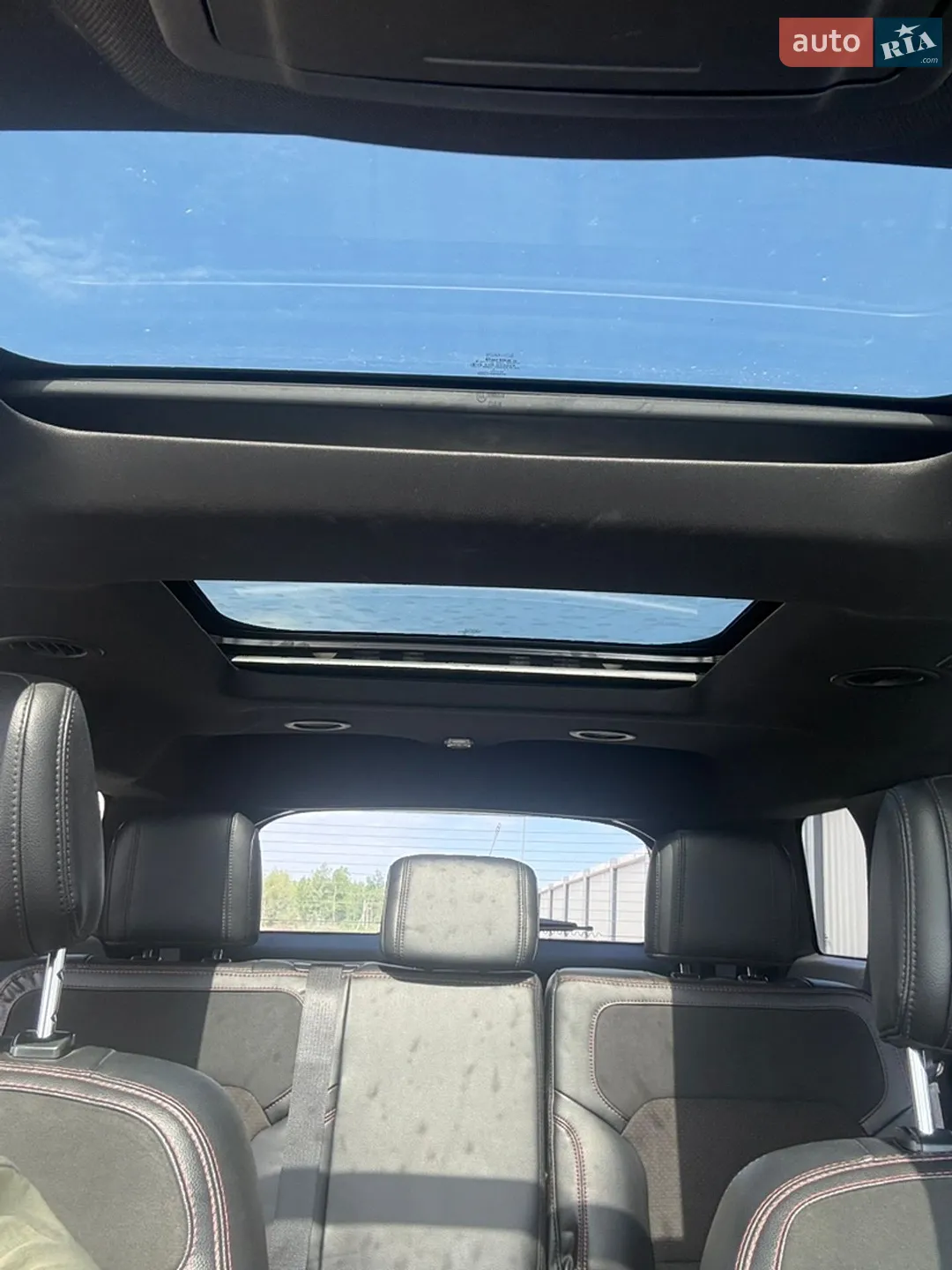 2017 Ford Explorer - мініатюра 36