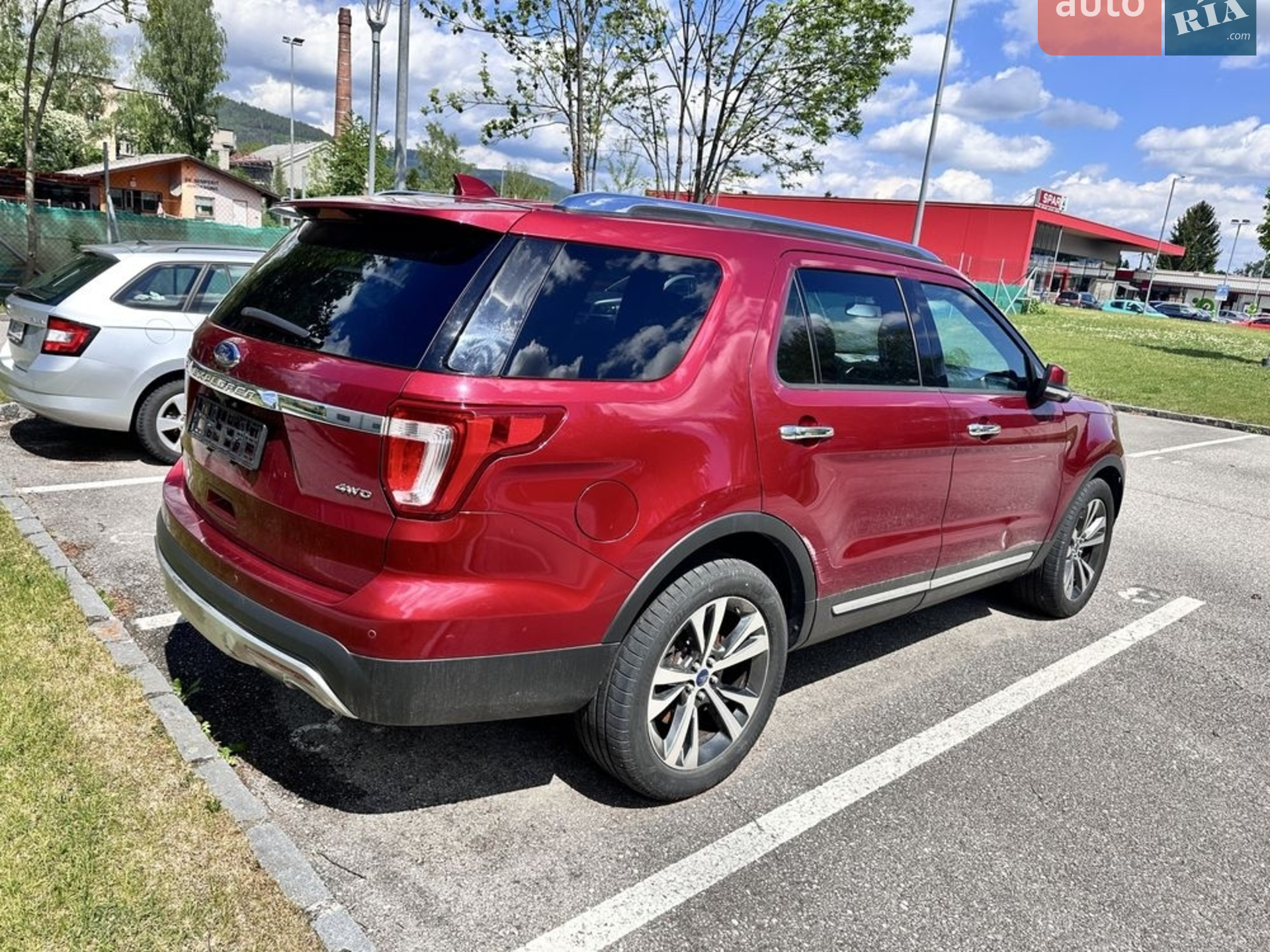 2017 Ford Explorer - мініатюра 2