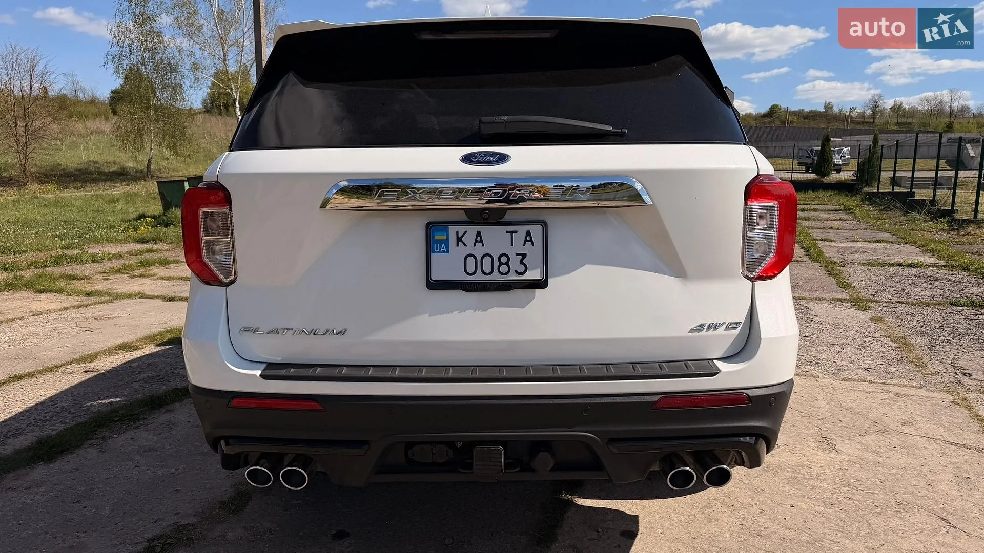2022 Ford Explorer - мініатюра 9