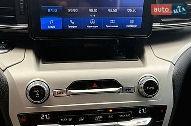 Позашляховик / Кросовер Ford Explorer 2020 в Рівному