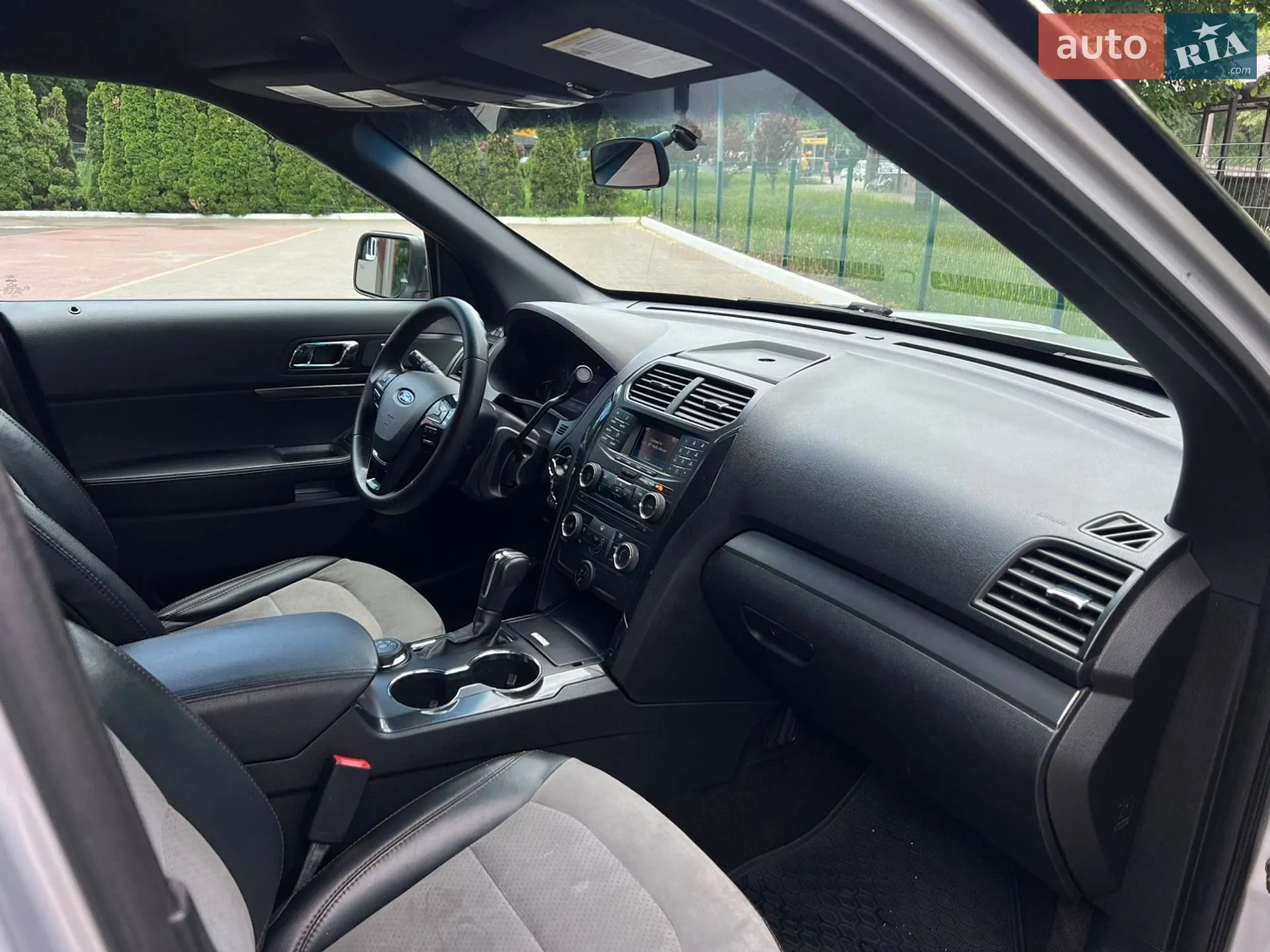 2018 Ford Explorer - мініатюра 26