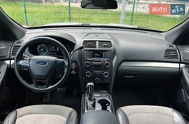 Внедорожник / Кроссовер Ford Explorer 2018 в Киеве