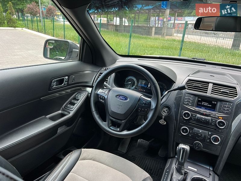Внедорожник / Кроссовер Ford Explorer 2018 в Киеве