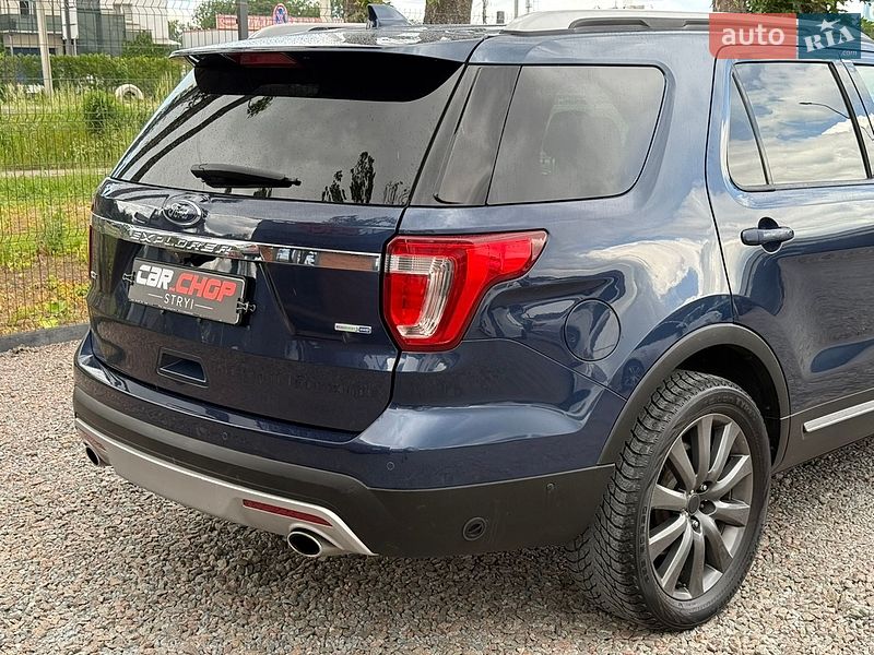Позашляховик / Кросовер Ford Explorer 2016 в Стрию
