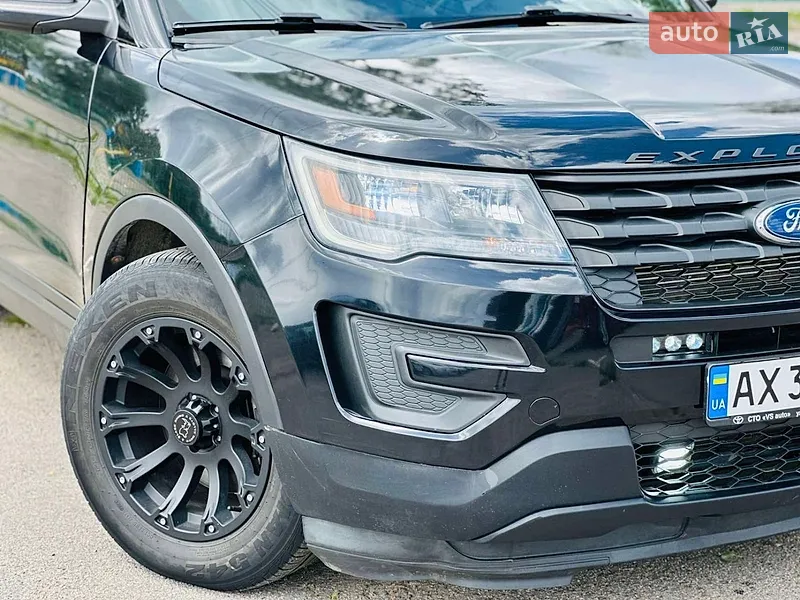 Ford Explorer