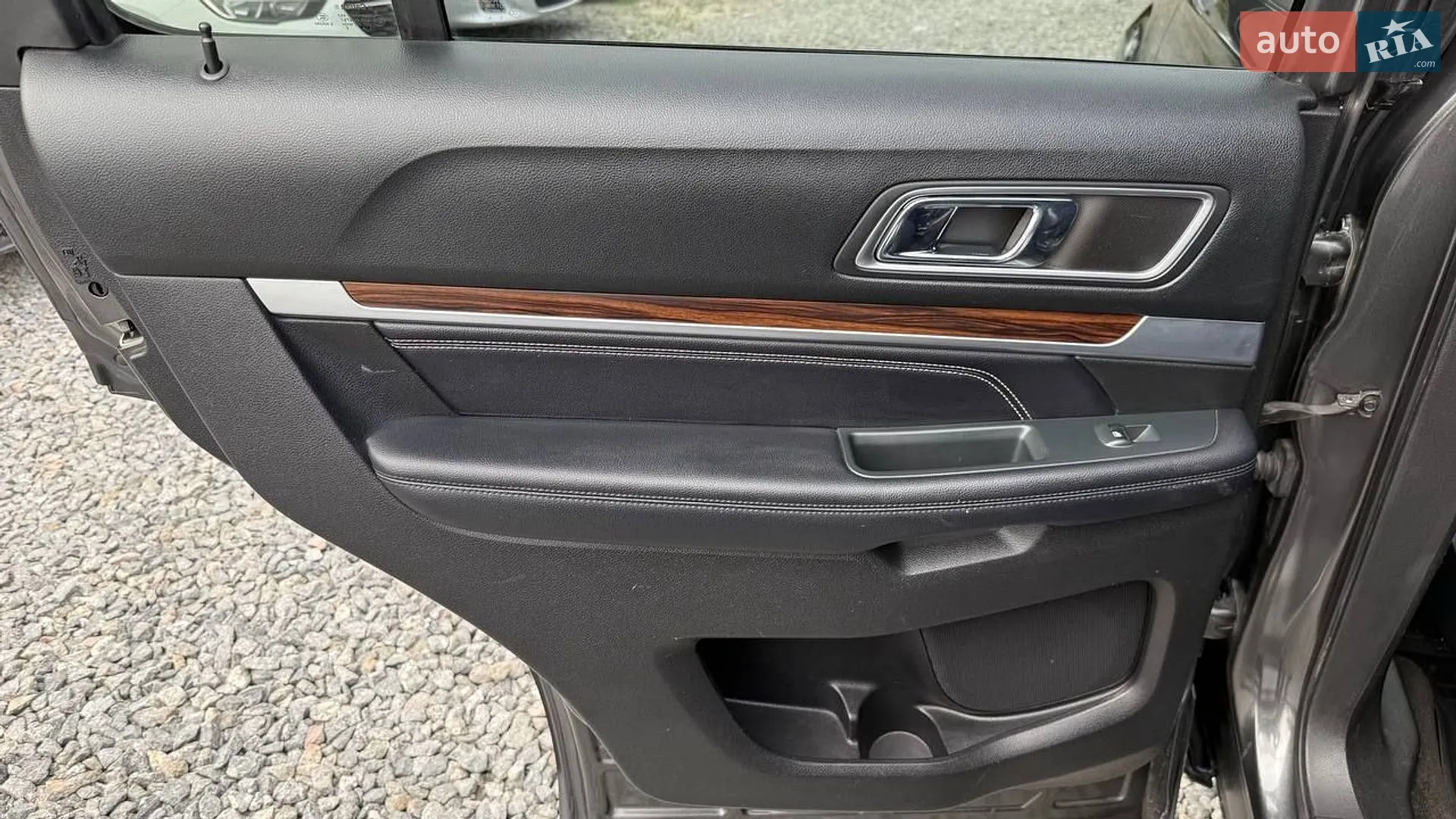 2017 Ford Explorer - мініатюра 14