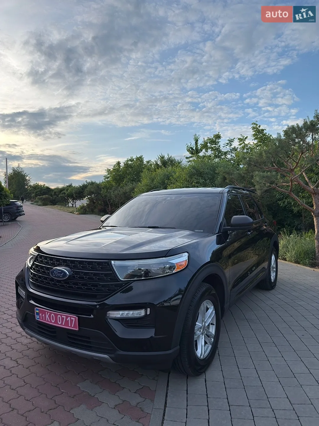 2020 Ford Explorer - мініатюра 3