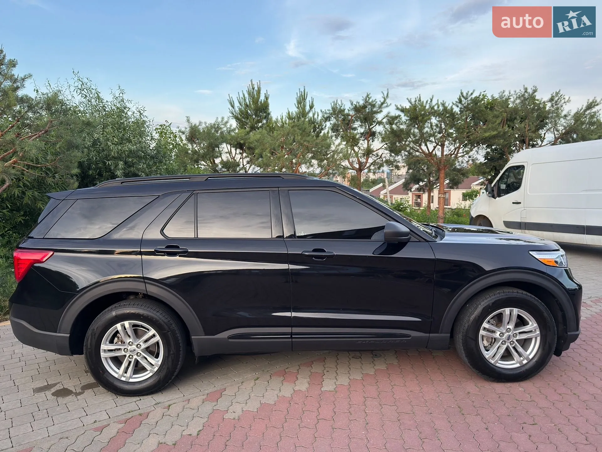 2020 Ford Explorer - мініатюра 7