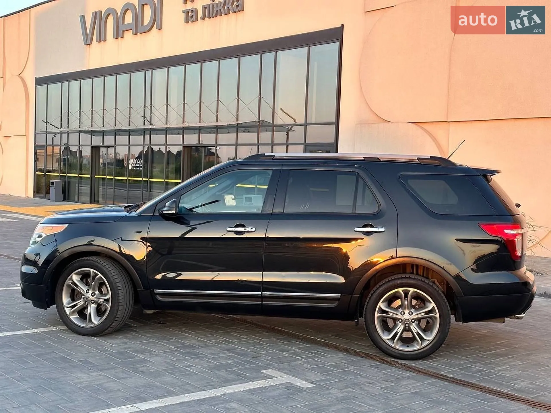 2015 Ford Explorer - мініатюра 6