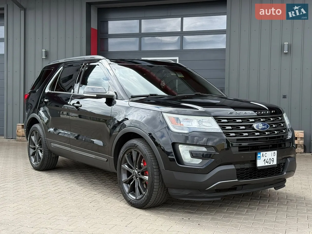 2017 Ford Explorer - мініатюра 27
