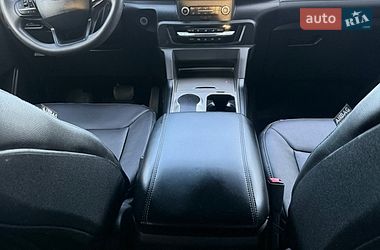 Позашляховик / Кросовер Ford Explorer 2019 в Рівному