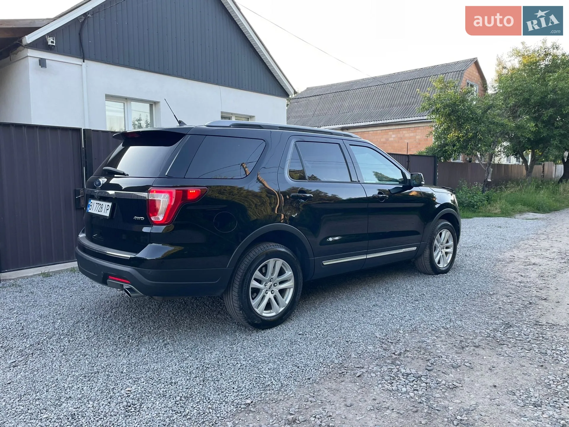 2018 Ford Explorer - мініатюра 26