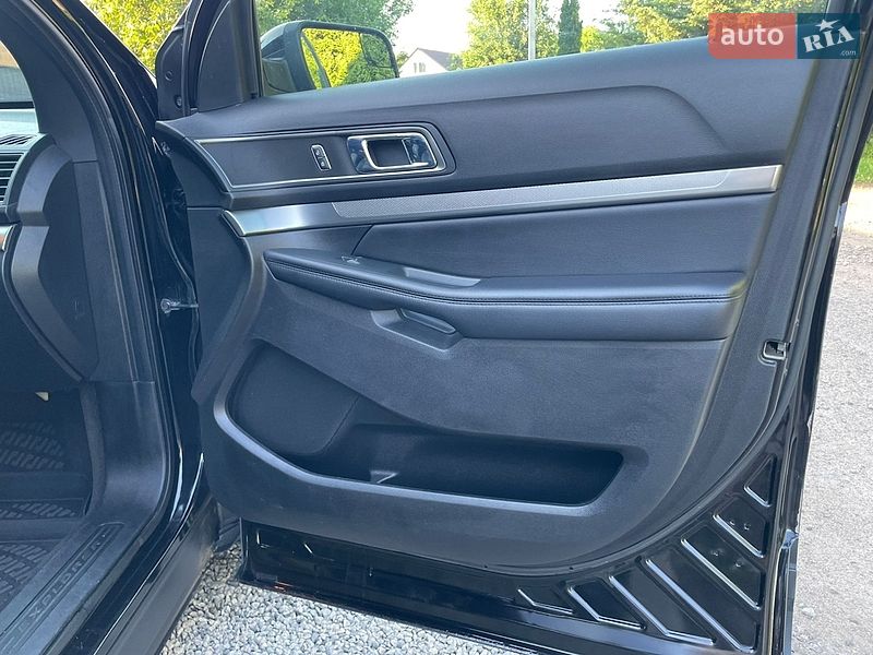 Позашляховик / Кросовер Ford Explorer 2018 в Лубнах фото 48 Позашляховик / Кросовер Ford Explorer 2018 в Лубнах
