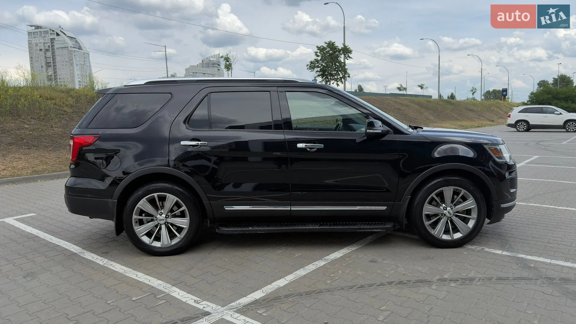 2018 Ford Explorer - мініатюра 8