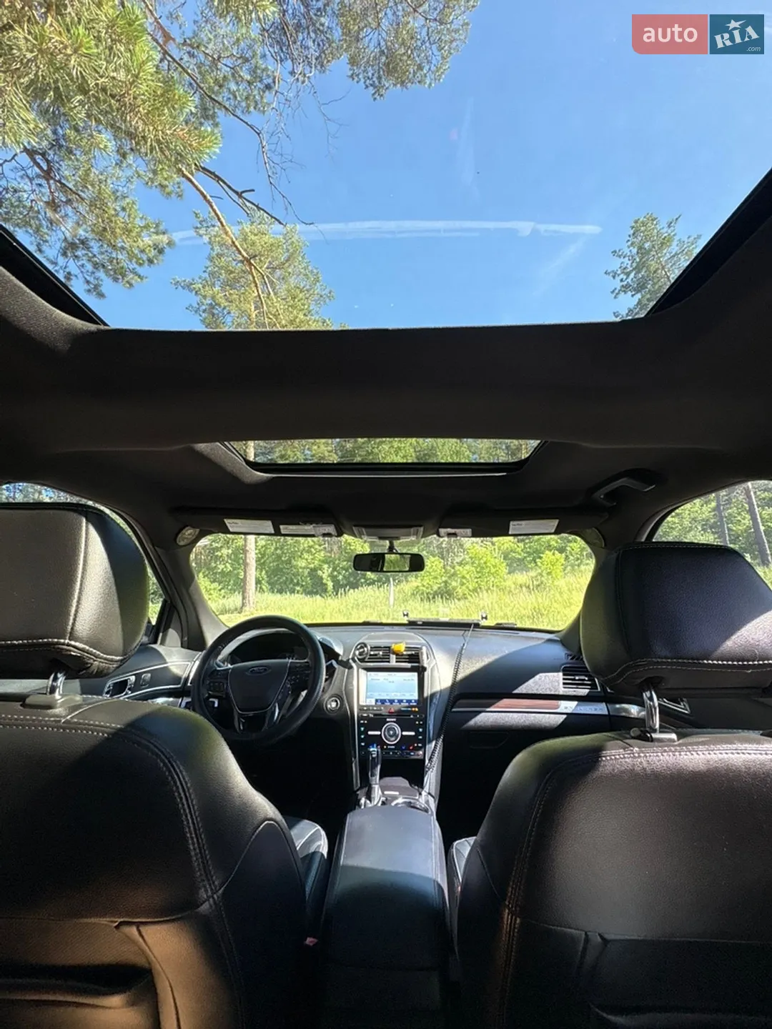 2017 Ford Explorer - мініатюра 4