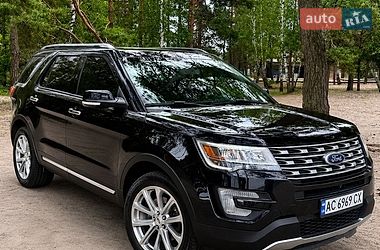 Внедорожник / Кроссовер Ford Explorer 2017 в Луцке