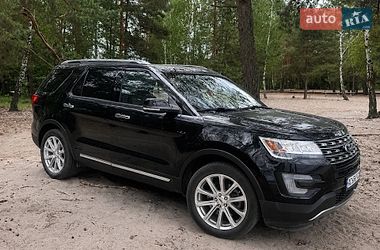 Позашляховик / Кросовер Ford Explorer 2017 в Луцьку