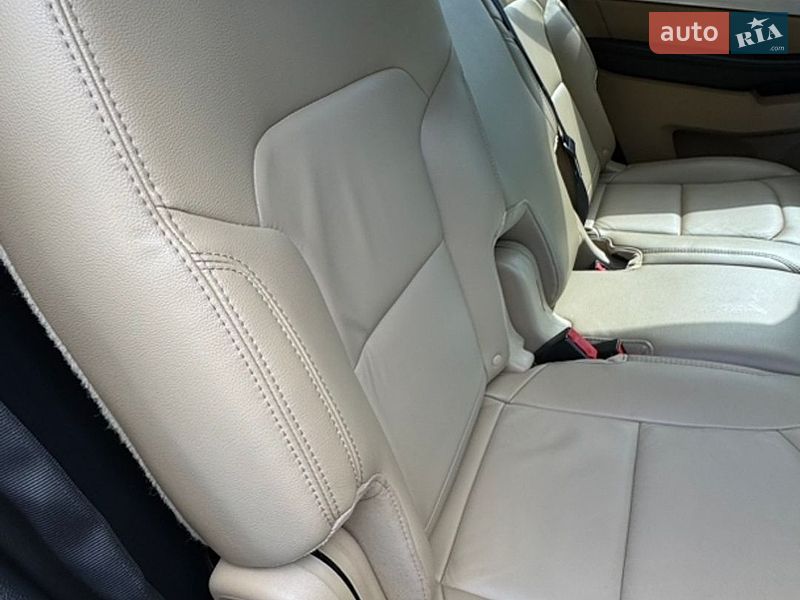 Внедорожник / Кроссовер Ford Explorer 2016 в Вышгороде