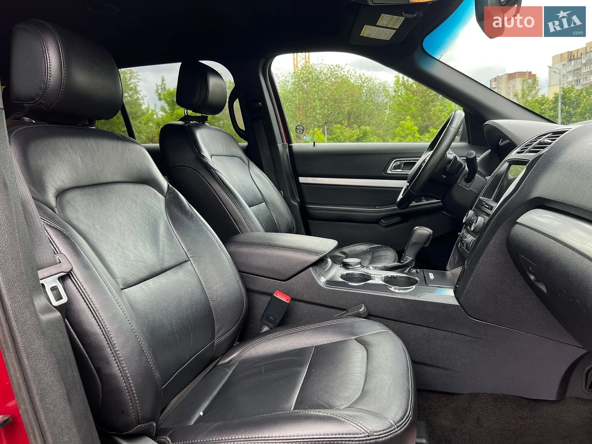 2015 Ford Explorer - мініатюра 21