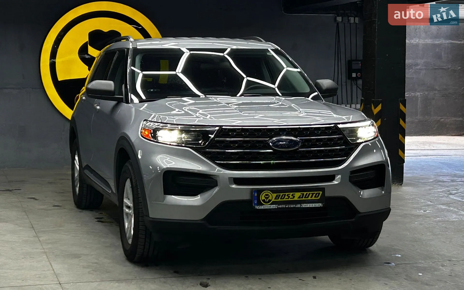 2022 Ford Explorer - мініатюра 3