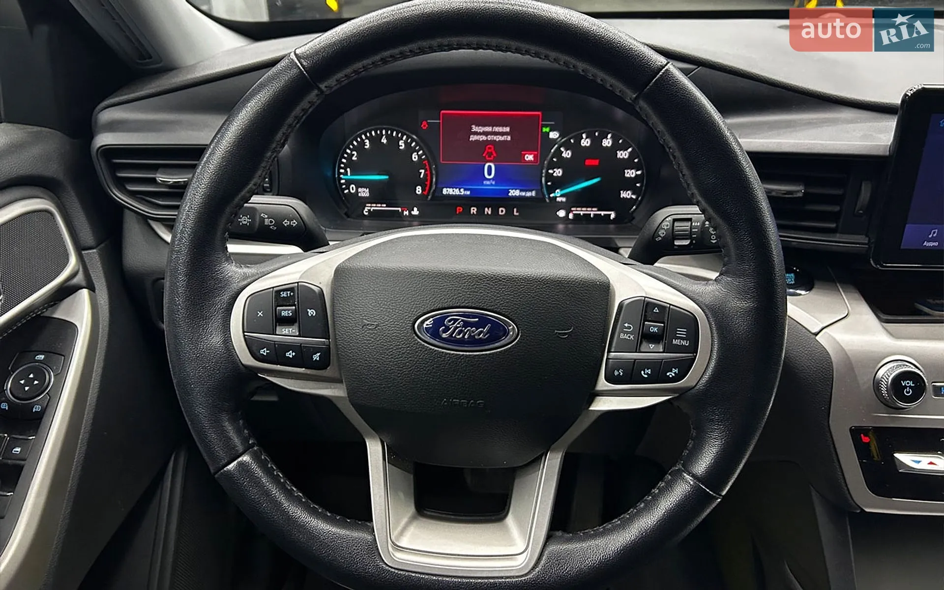 2022 Ford Explorer - мініатюра 18