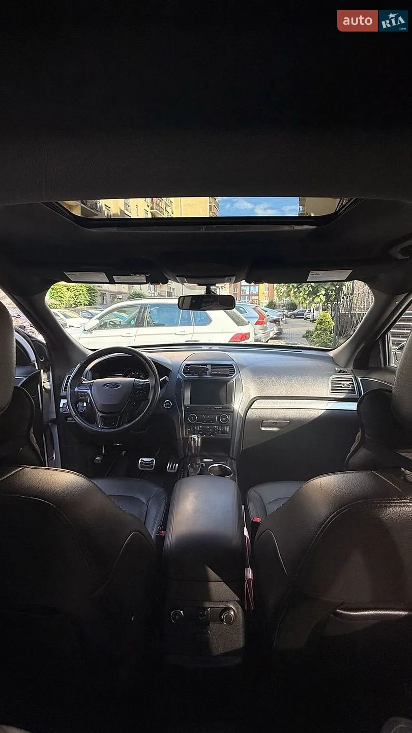 2018 Ford Explorer - мініатюра 12