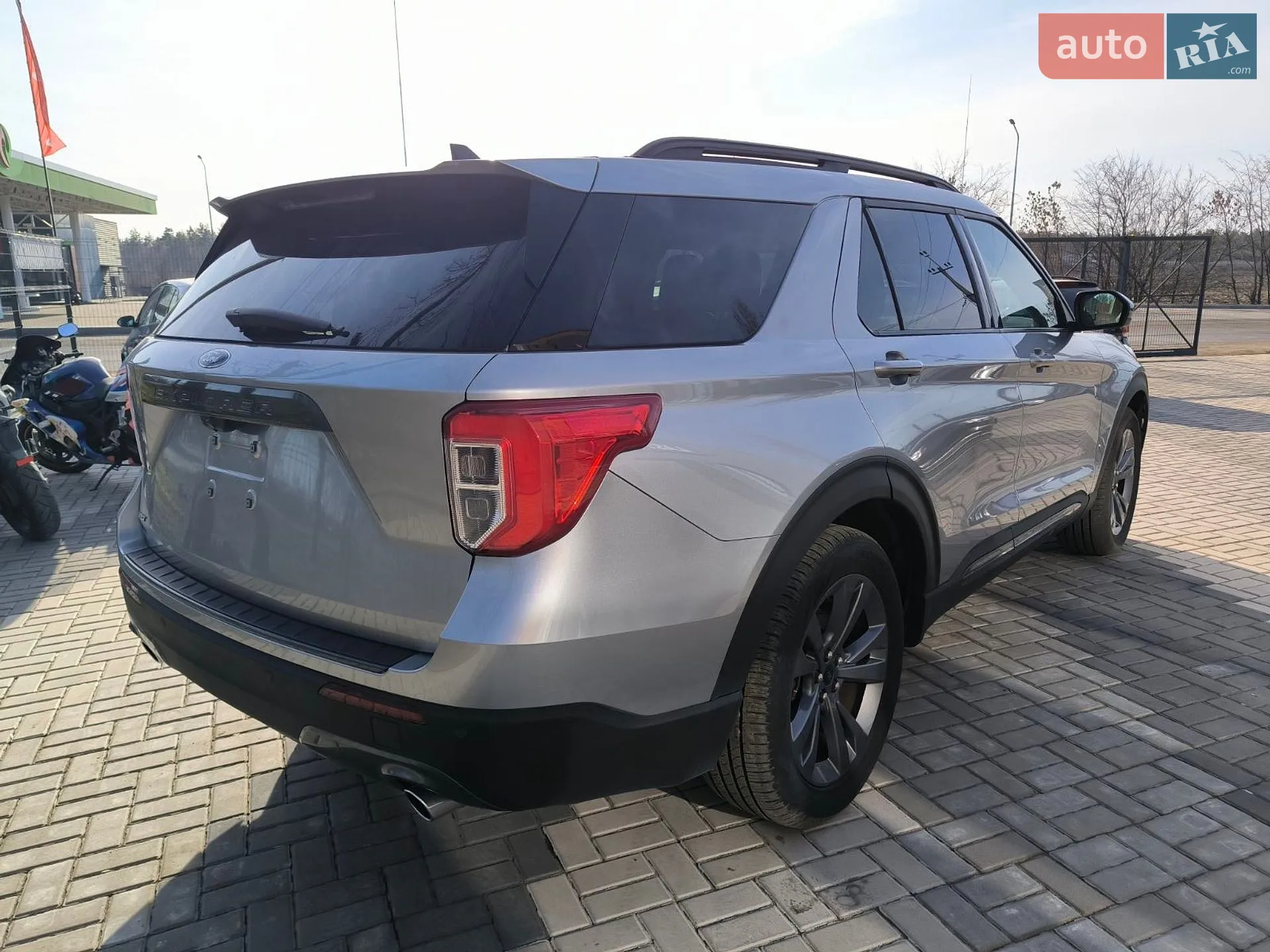 2021 Ford Explorer - мініатюра 21