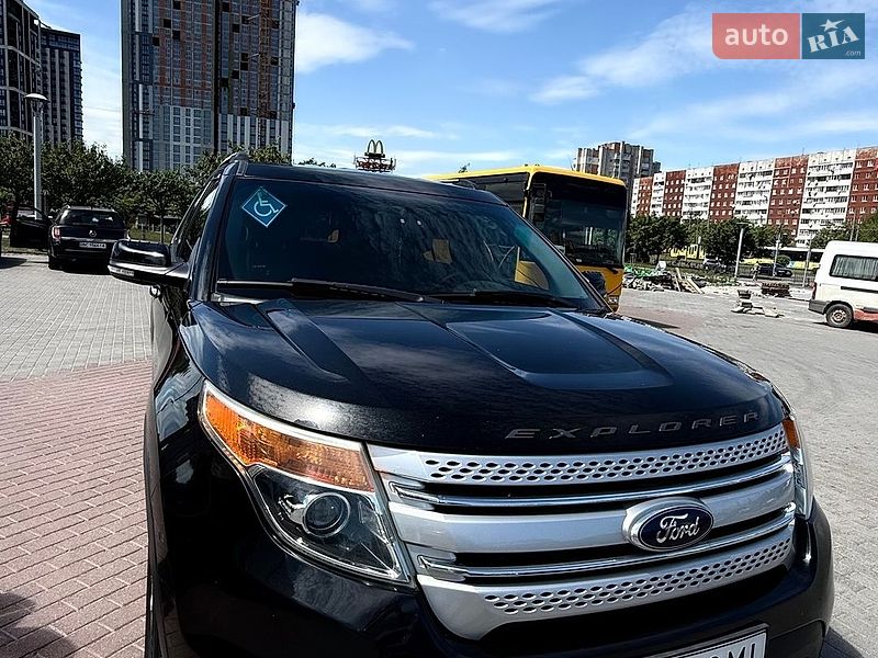 Внедорожник / Кроссовер Ford Explorer 2014 в Львове