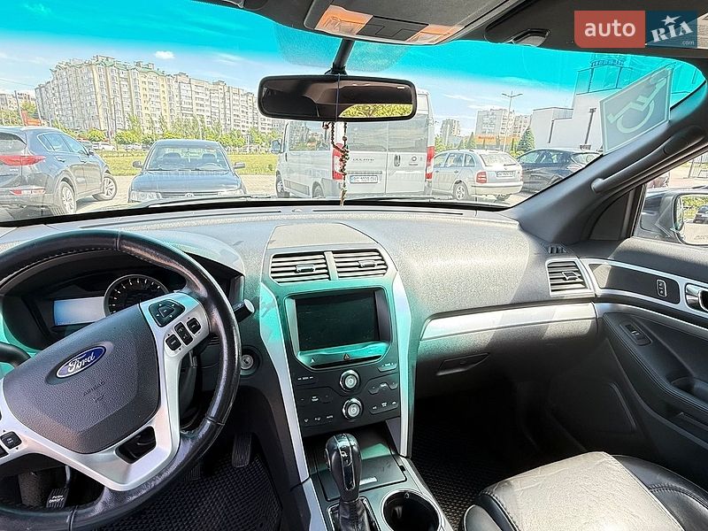 Внедорожник / Кроссовер Ford Explorer 2014 в Львове