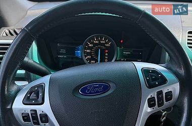 Внедорожник / Кроссовер Ford Explorer 2014 в Львове
