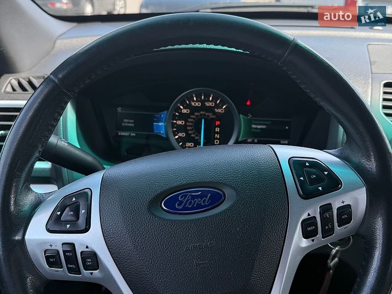 Внедорожник / Кроссовер Ford Explorer 2014 в Львове