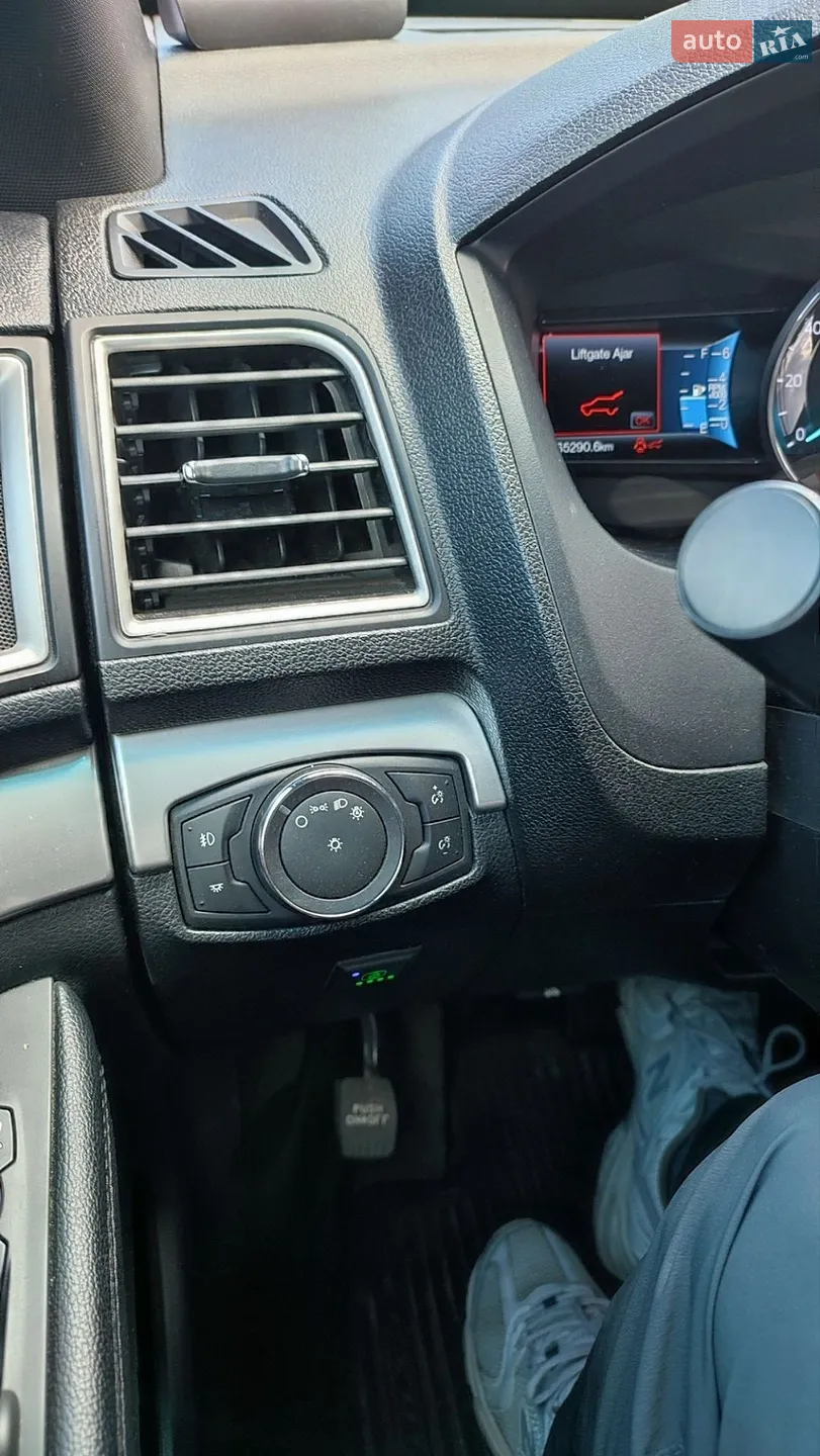 2015 Ford Explorer - мініатюра 15